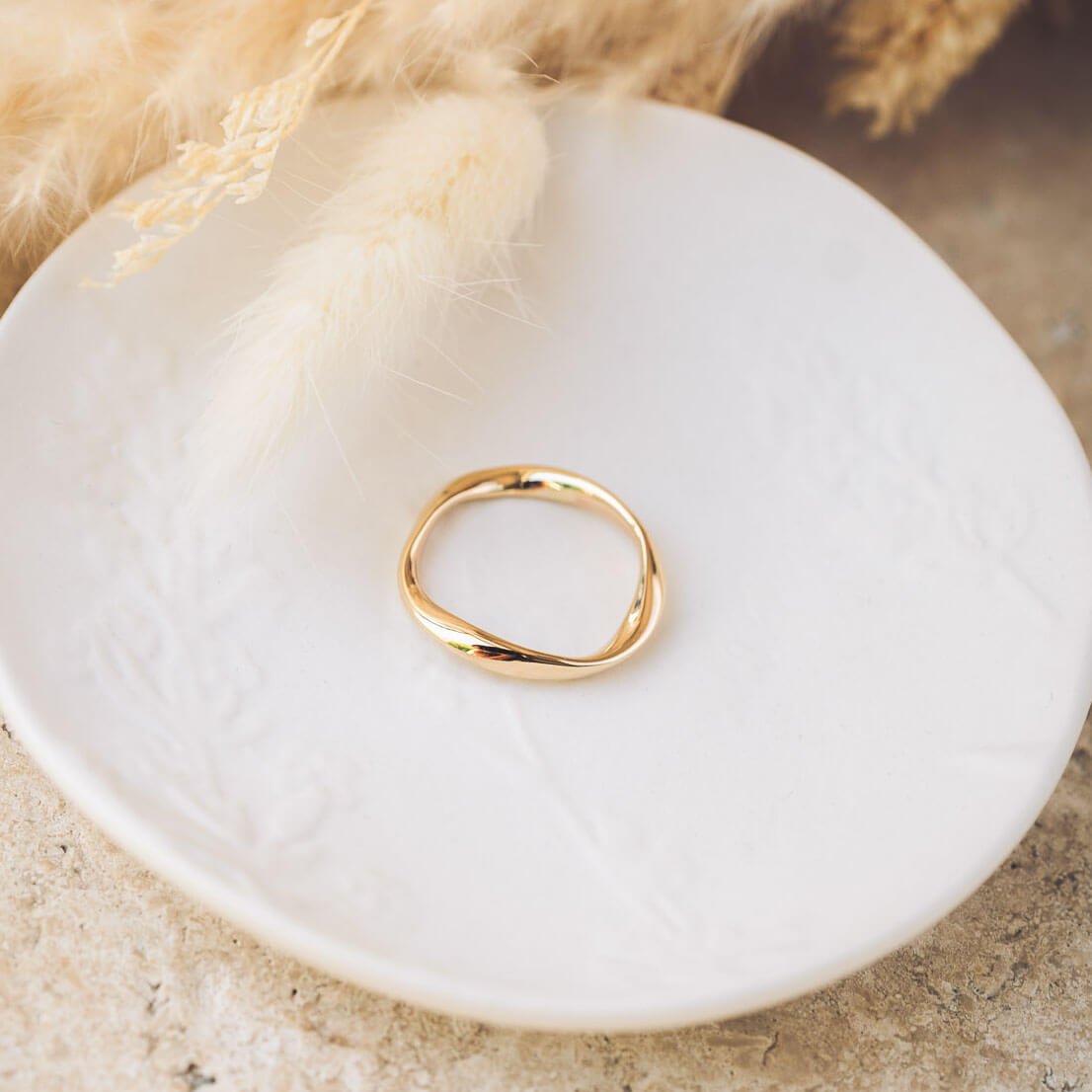 Molly 9ct Gold Ring