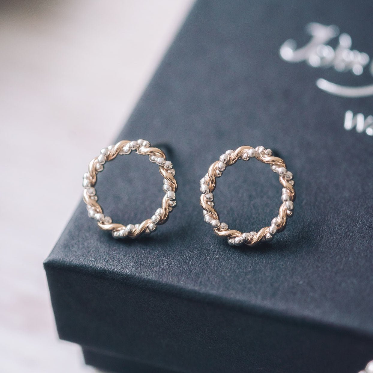 silver-gold-entwinned-twisted-stud-earrings