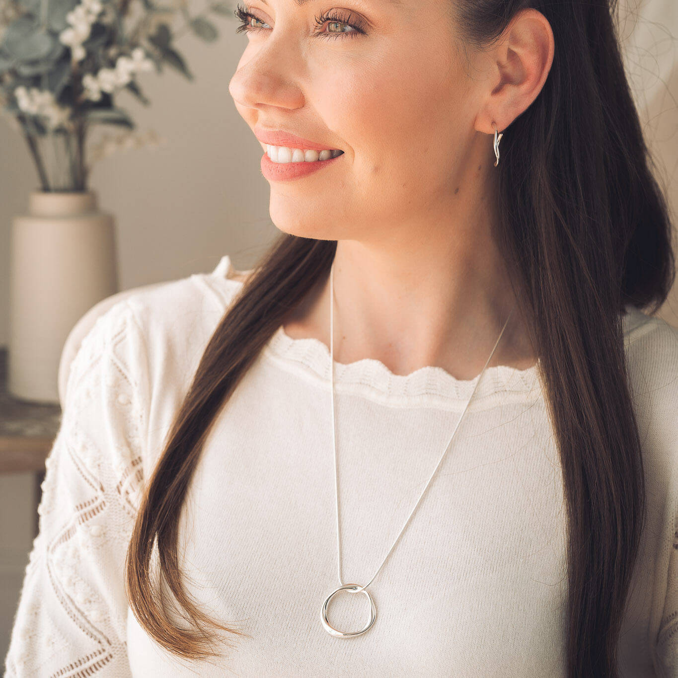 Molly Silver Circle Pendant Necklace - Handmade Jewellery