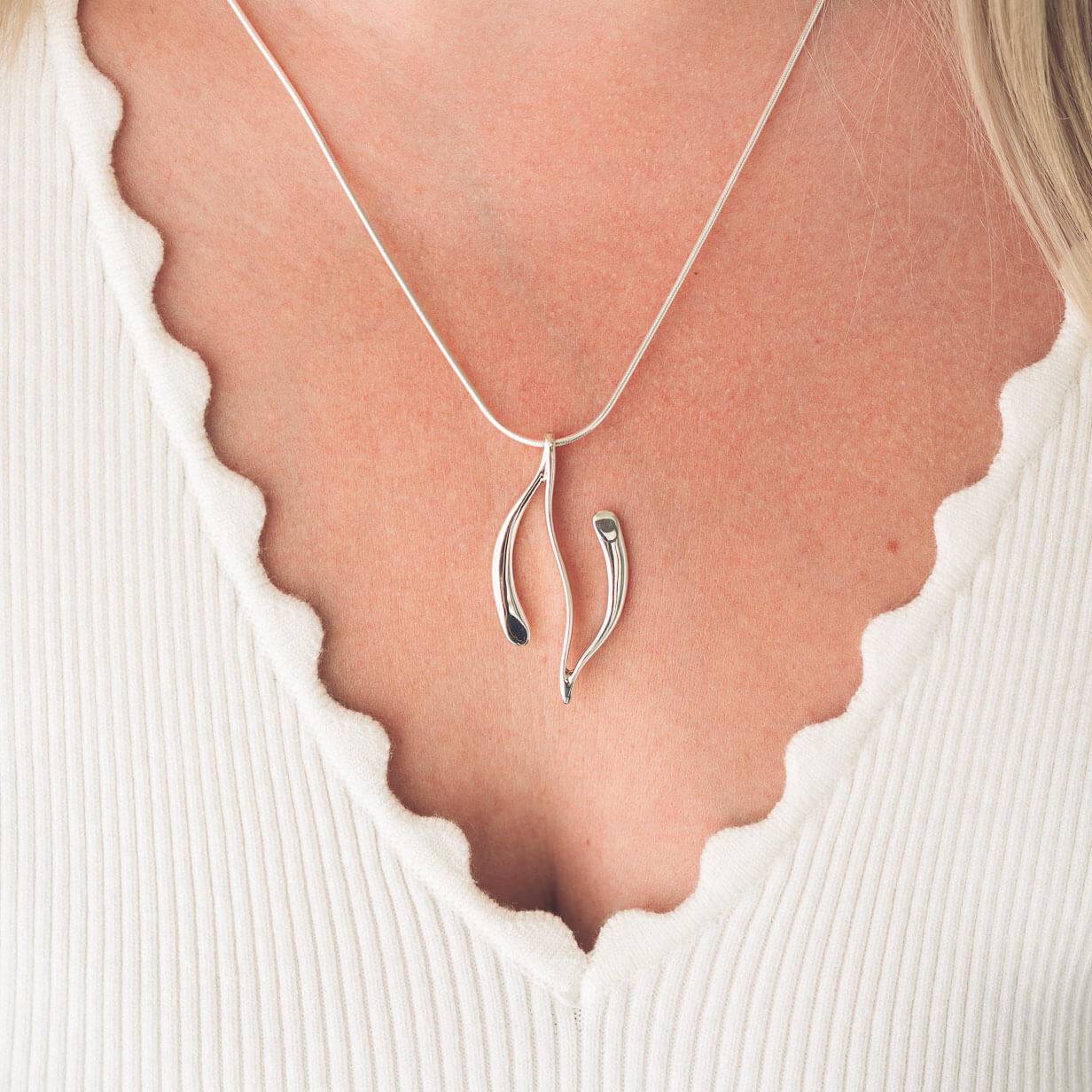 handmade-sterling-silver-pendant-necklace