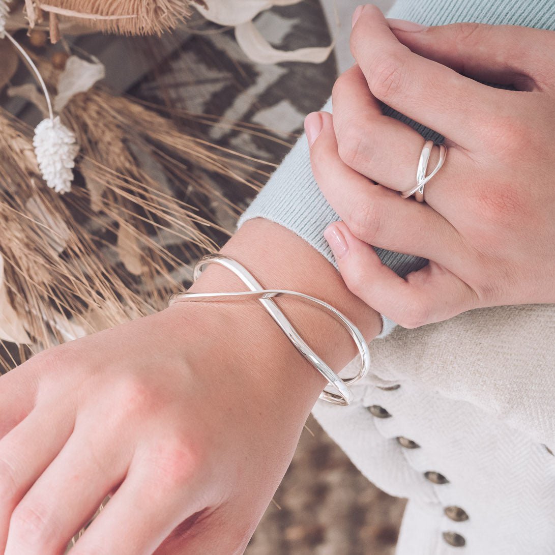 Handmade Silver Isla Bangle with Crossover design
