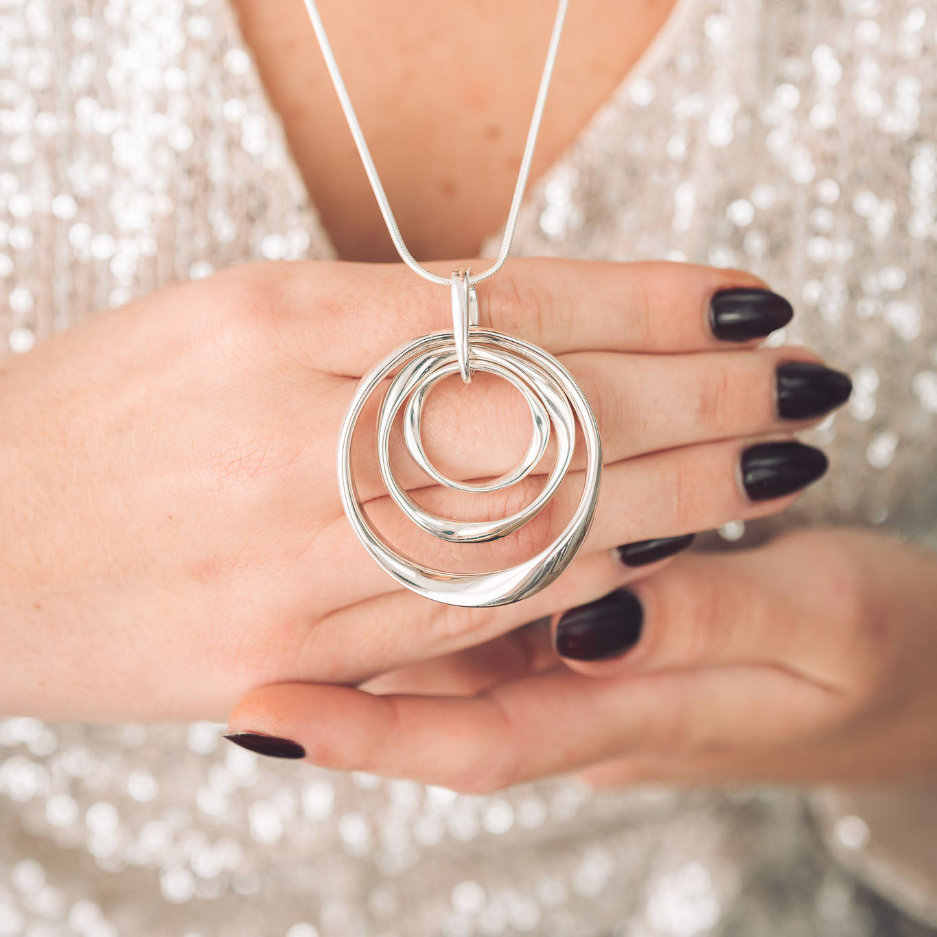 Melanie Silver Circle Pendant Necklace