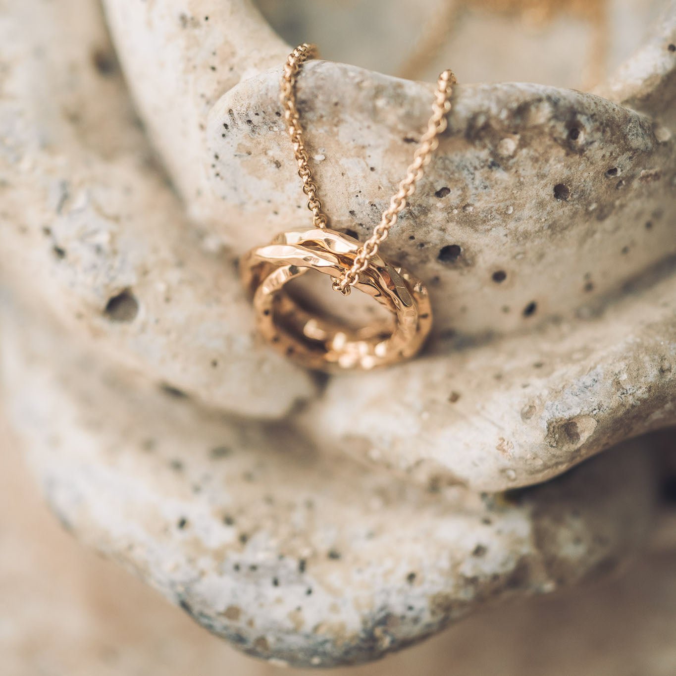 Fairy 9ct Gold Circle Pendant Necklace - Pendants