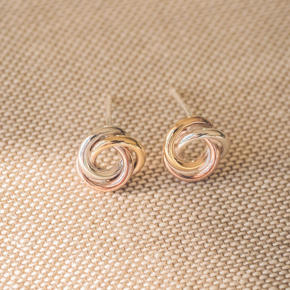 gold stud earrings