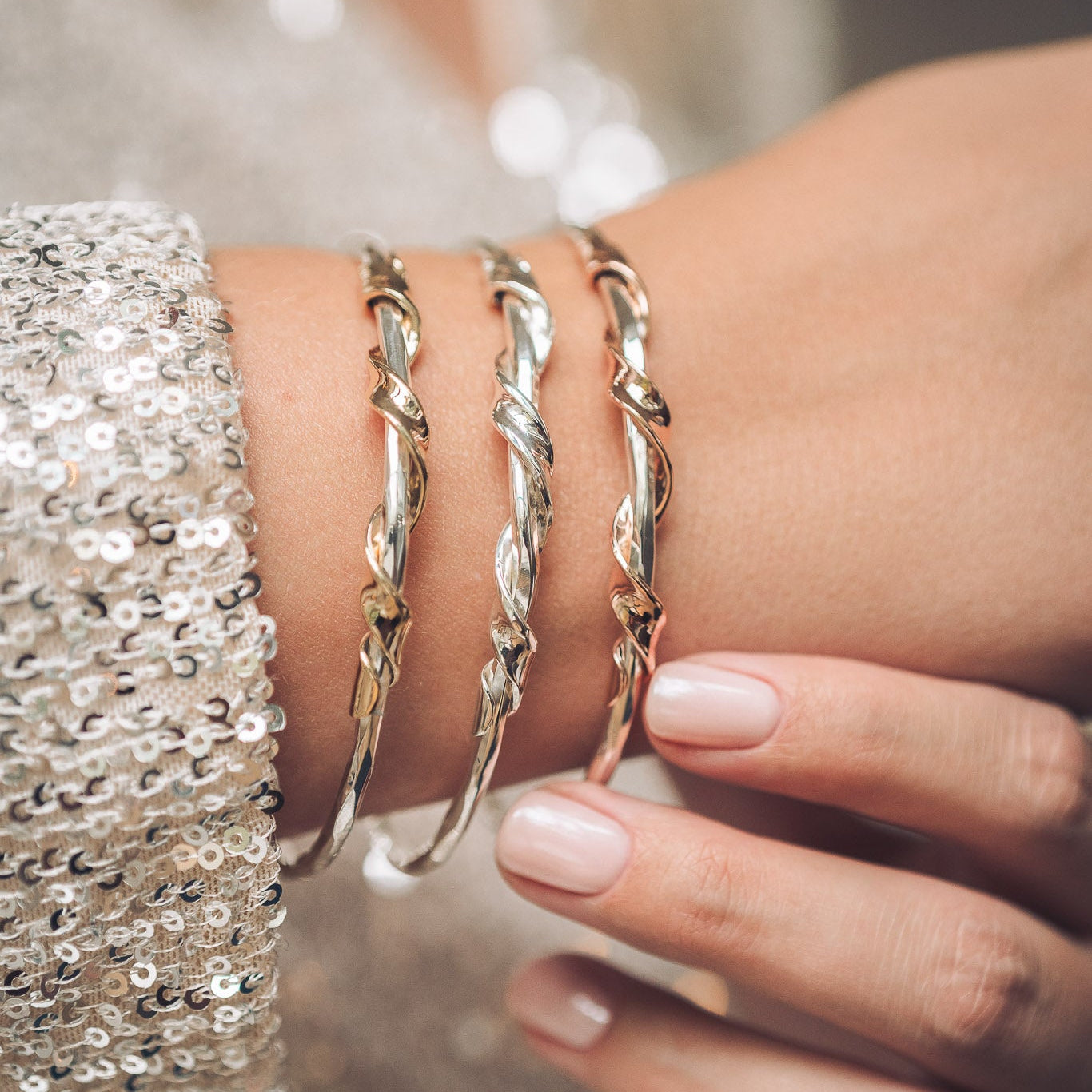 Silver bangle with Gold Ribbon