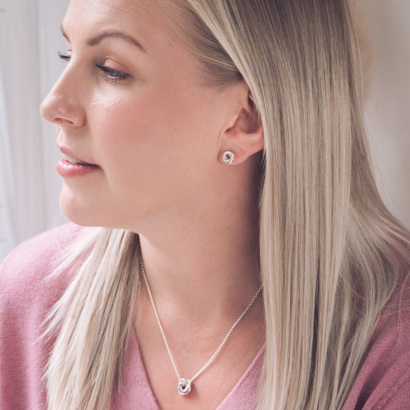 Anna Silver Pendant Necklace - Pendants