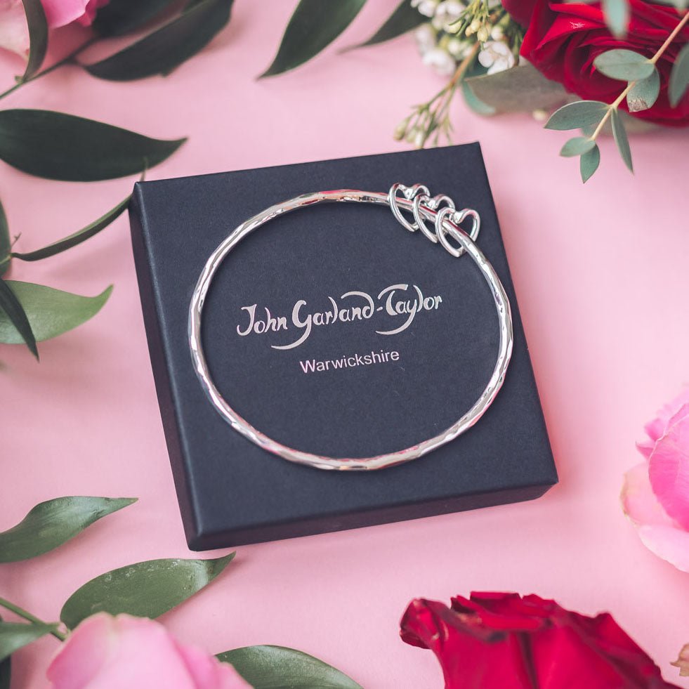 Hannah Silver Heart Bangle - Bangles