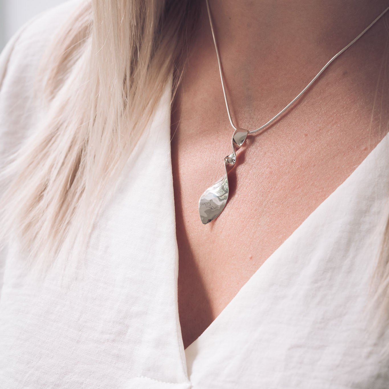 Narrow Twist Silver Pendant Necklace - Pendants