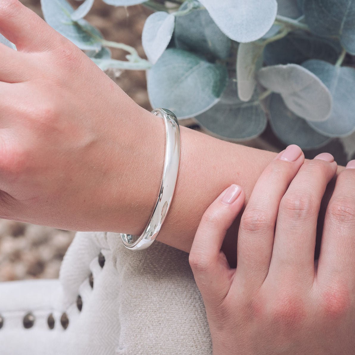 Oval Court Silver Bangle - Bangles