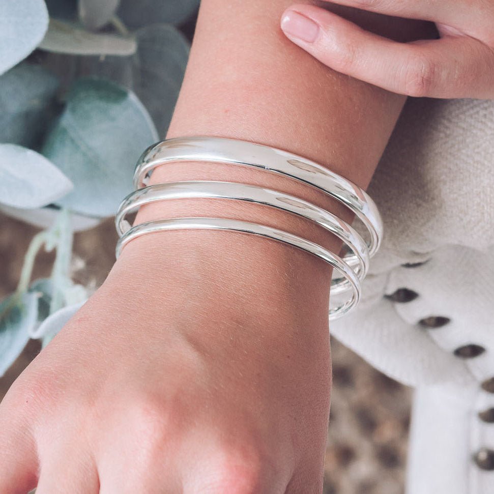 Oval Court Silver Bangle - Bangles
