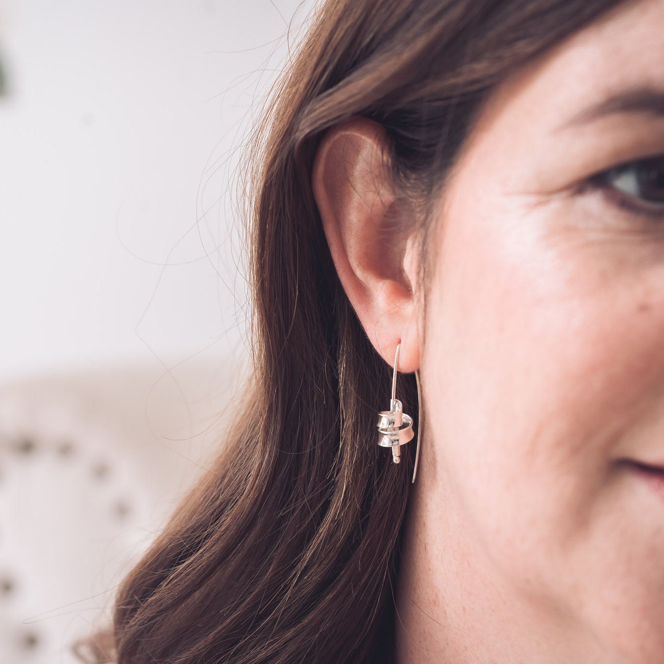 Sarah Ribbon Silver Earrings - Earrings