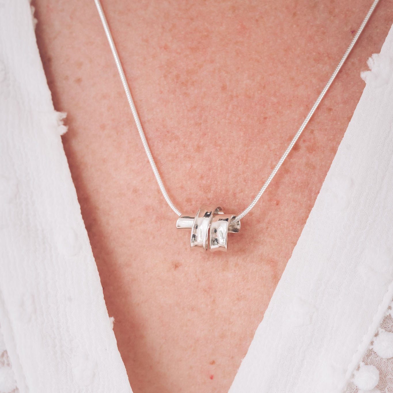Sarah Ribbon Silver Pendant Necklace - Pendants