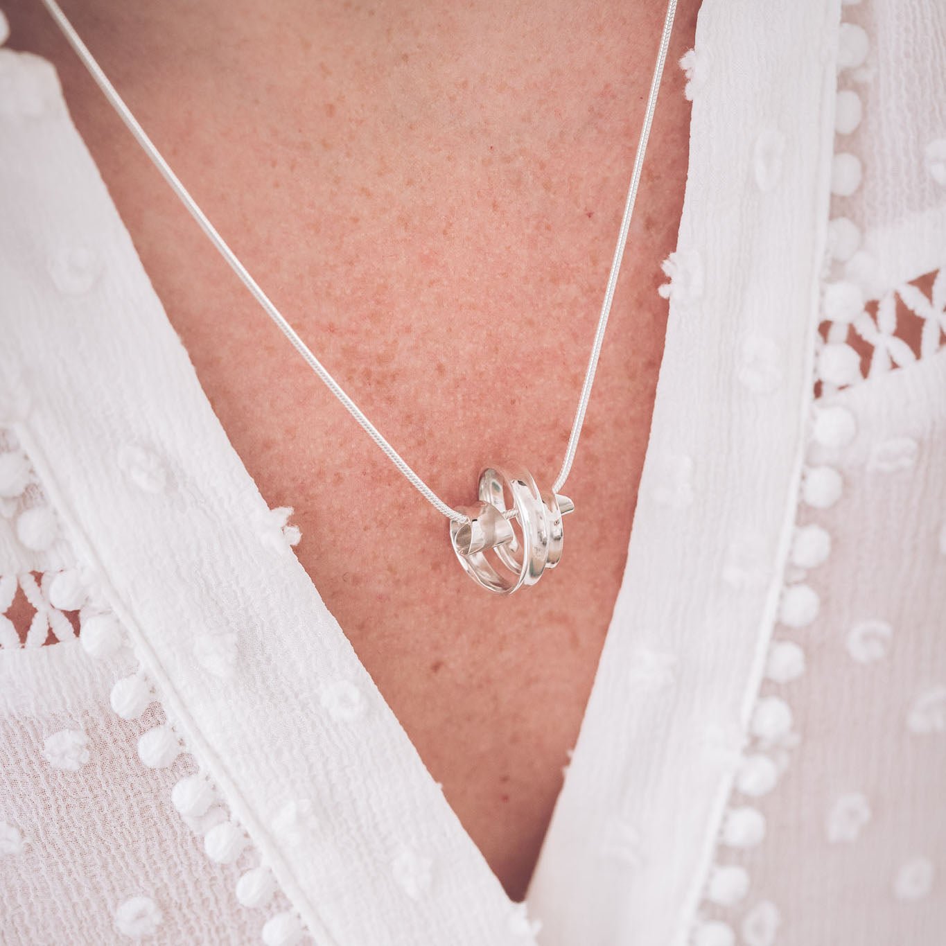 Sarah Ribbon Silver Pendant Necklace - Pendants